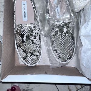 Steve Madden Jungle Gold sneakers